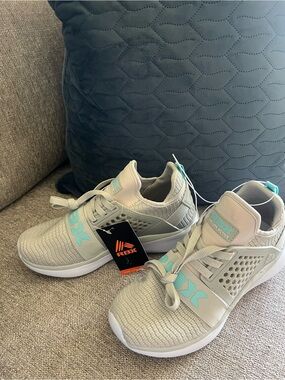 RBX Women’s Size 7 Gray & Aqua Textile Lace Up Shoes, new with tag